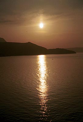 crete260501_07_almirida_sunset
